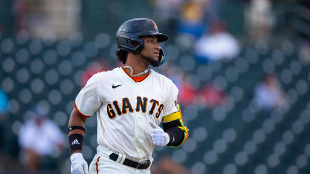 SF Giants prospect Luis Matos running the bases during the Arizona Fall League. (2022)